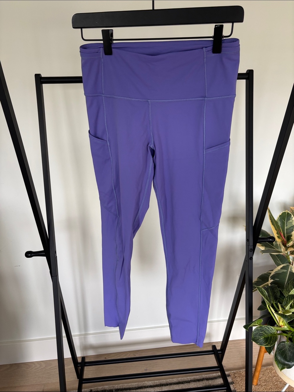 Lululemon Purple Workout Leggings with Side Pockets